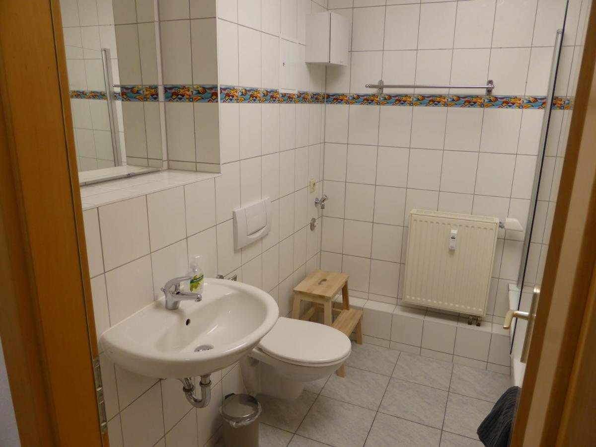 Jena City Apartment, Balkon, Sonnig, Wifi, Parkplaetze, Naehe Zentrum Exteriör bild